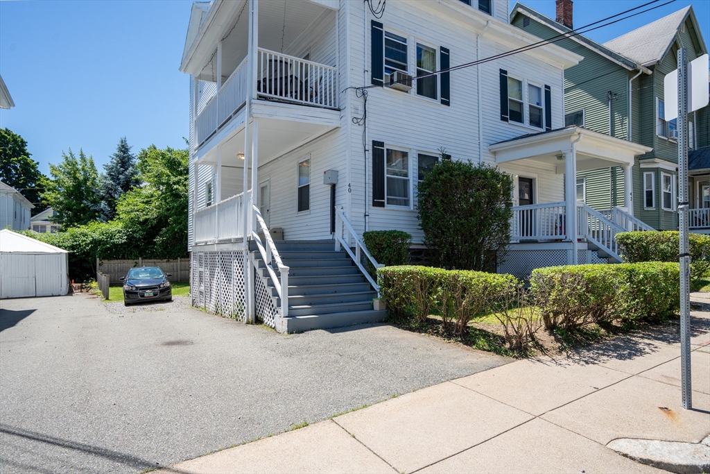 40 Newcastle Rd, Brighton