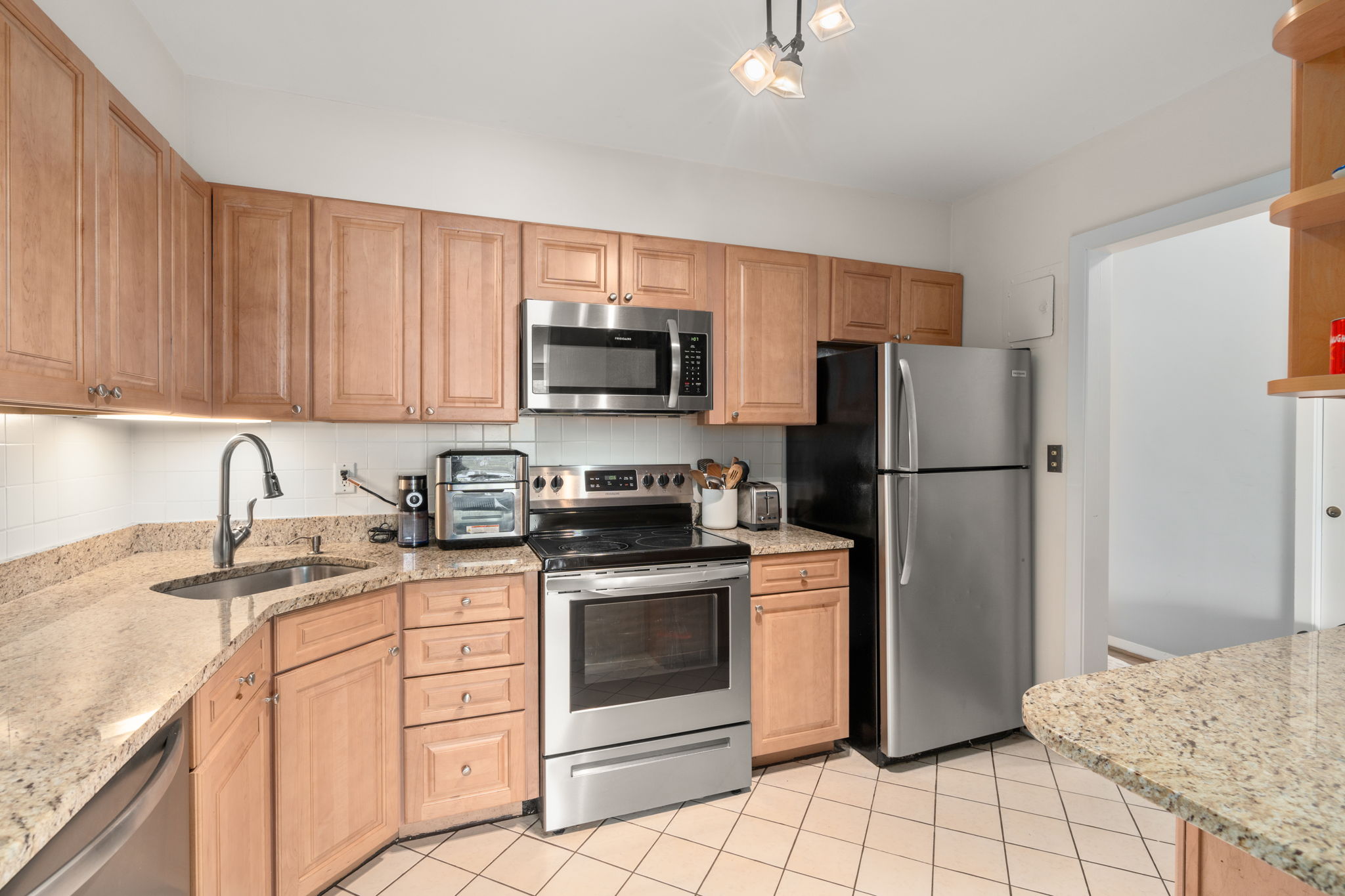 50 Park St, Brookline