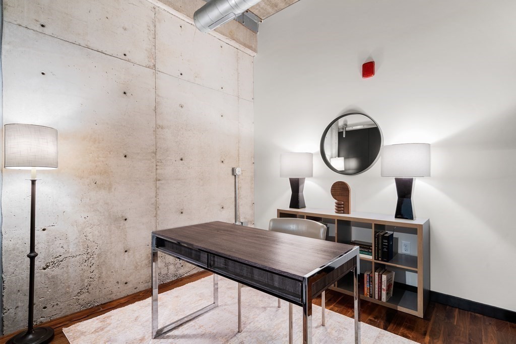 1060 Broadway, Teele Square