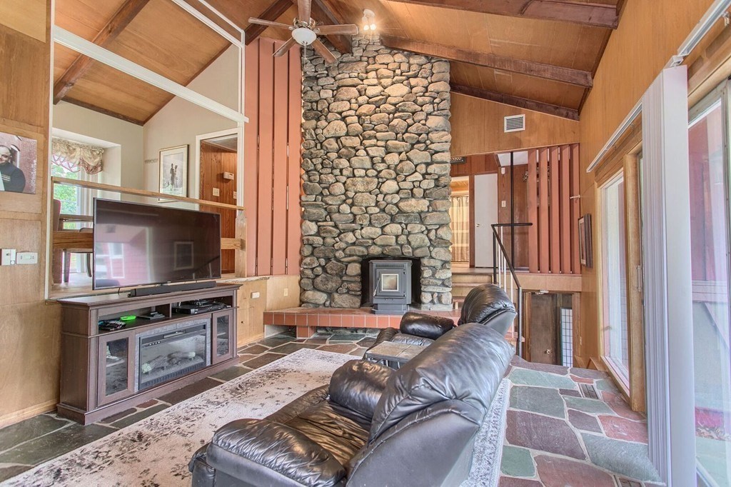 147 Washington, East Methuen