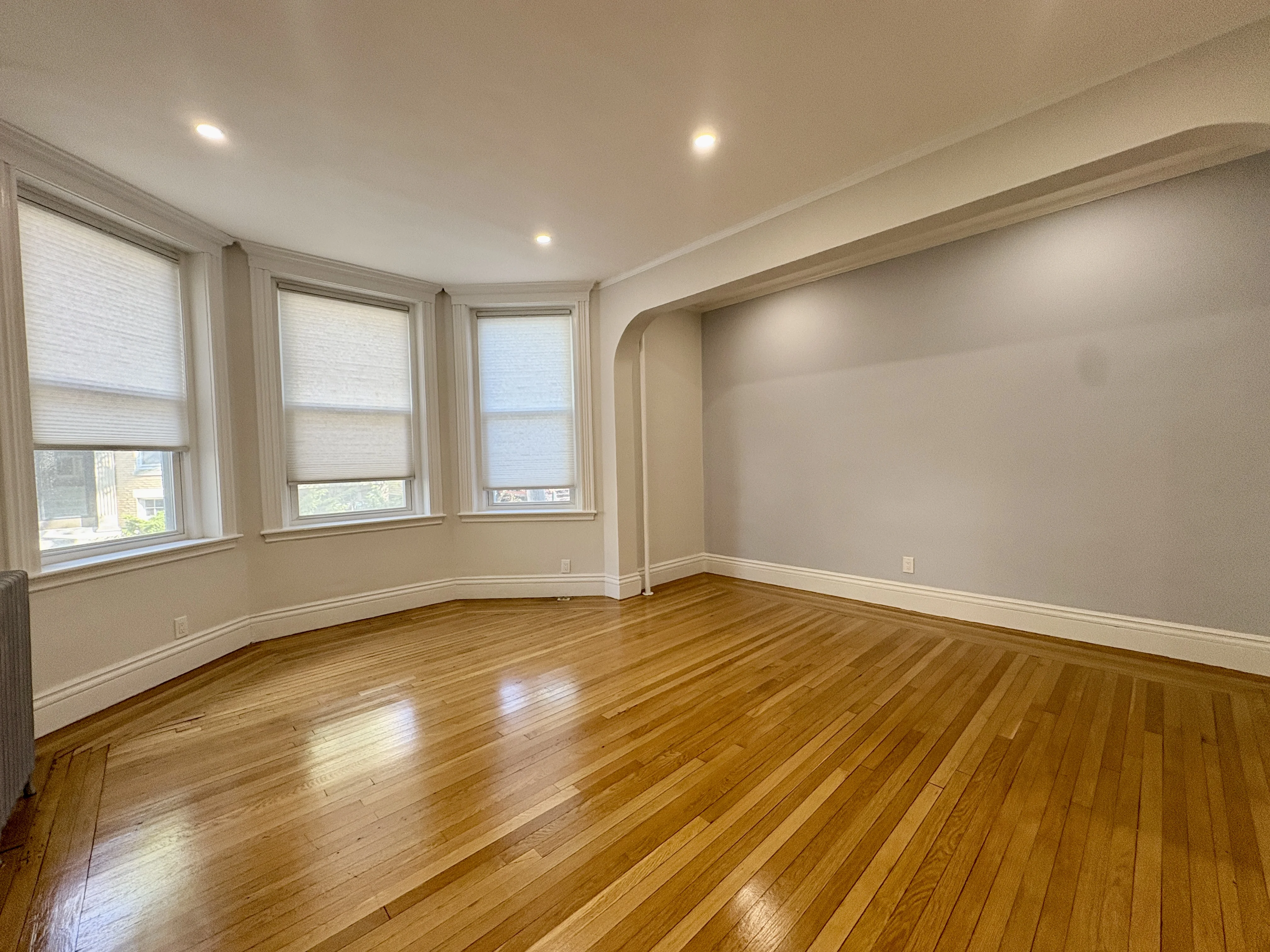 90 Fuller St, Coolidge Corner