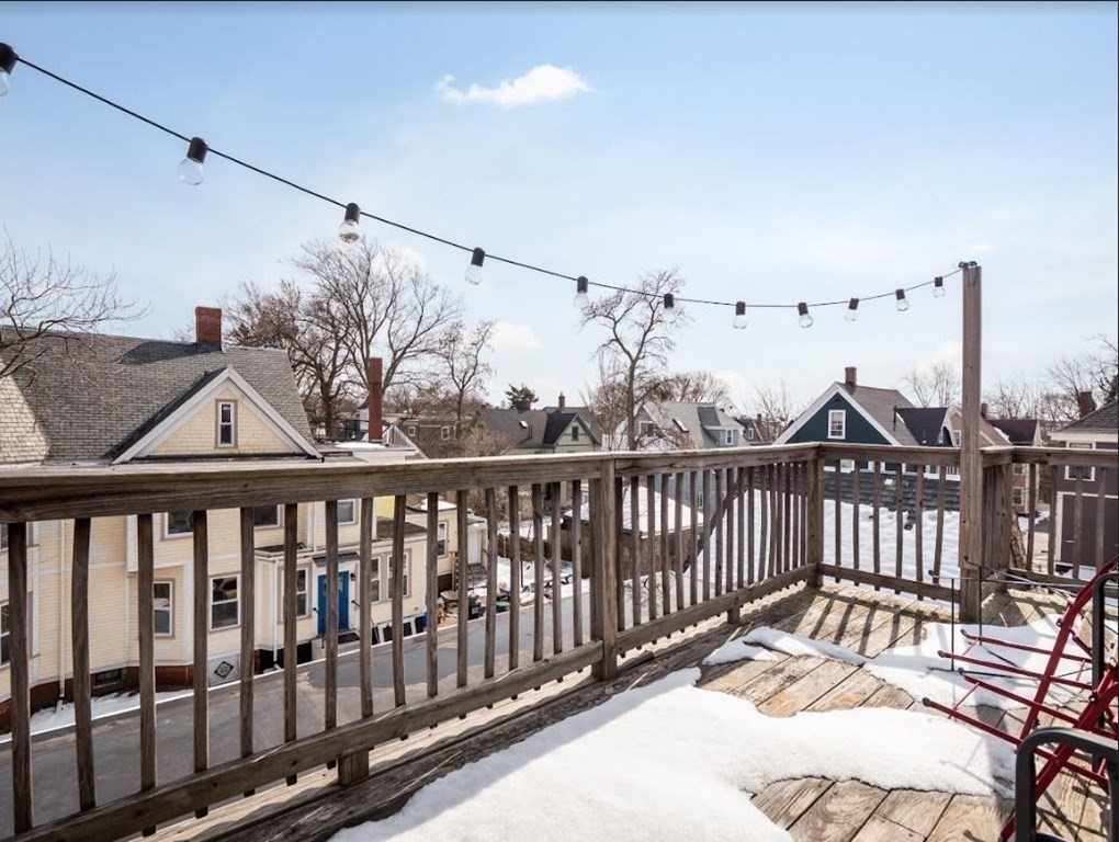 97 College Ave, Somerville