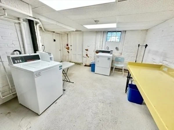 138 Main St, Fairhaven