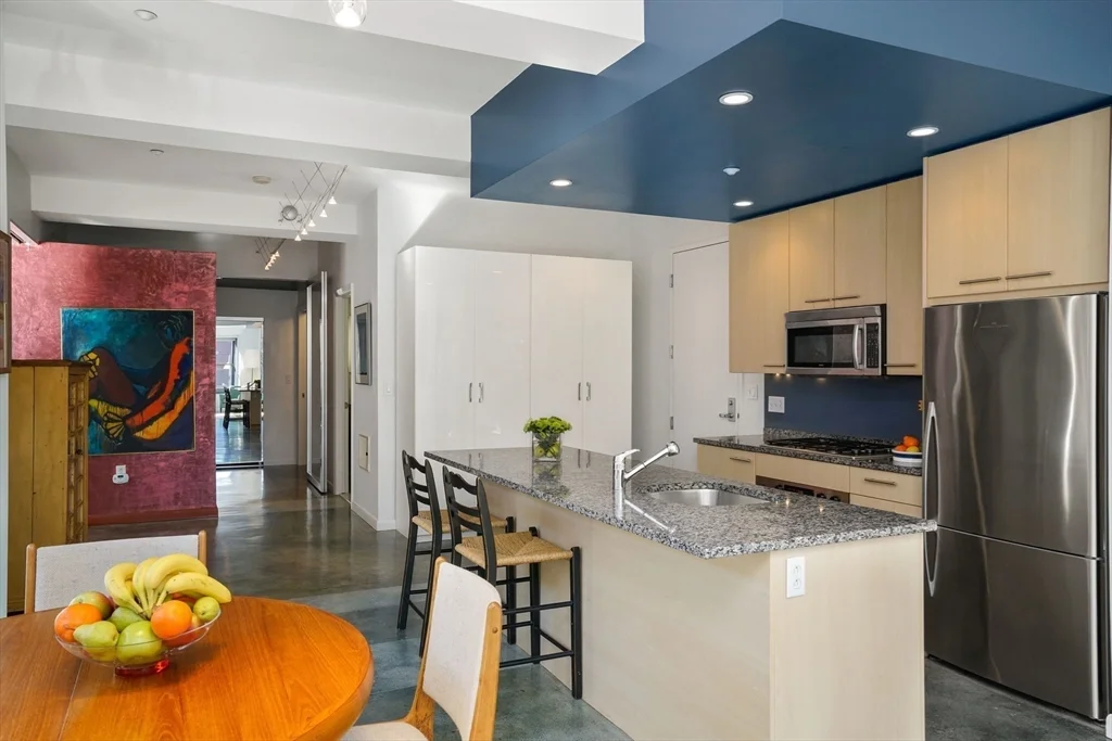 1166 Washington St, South End