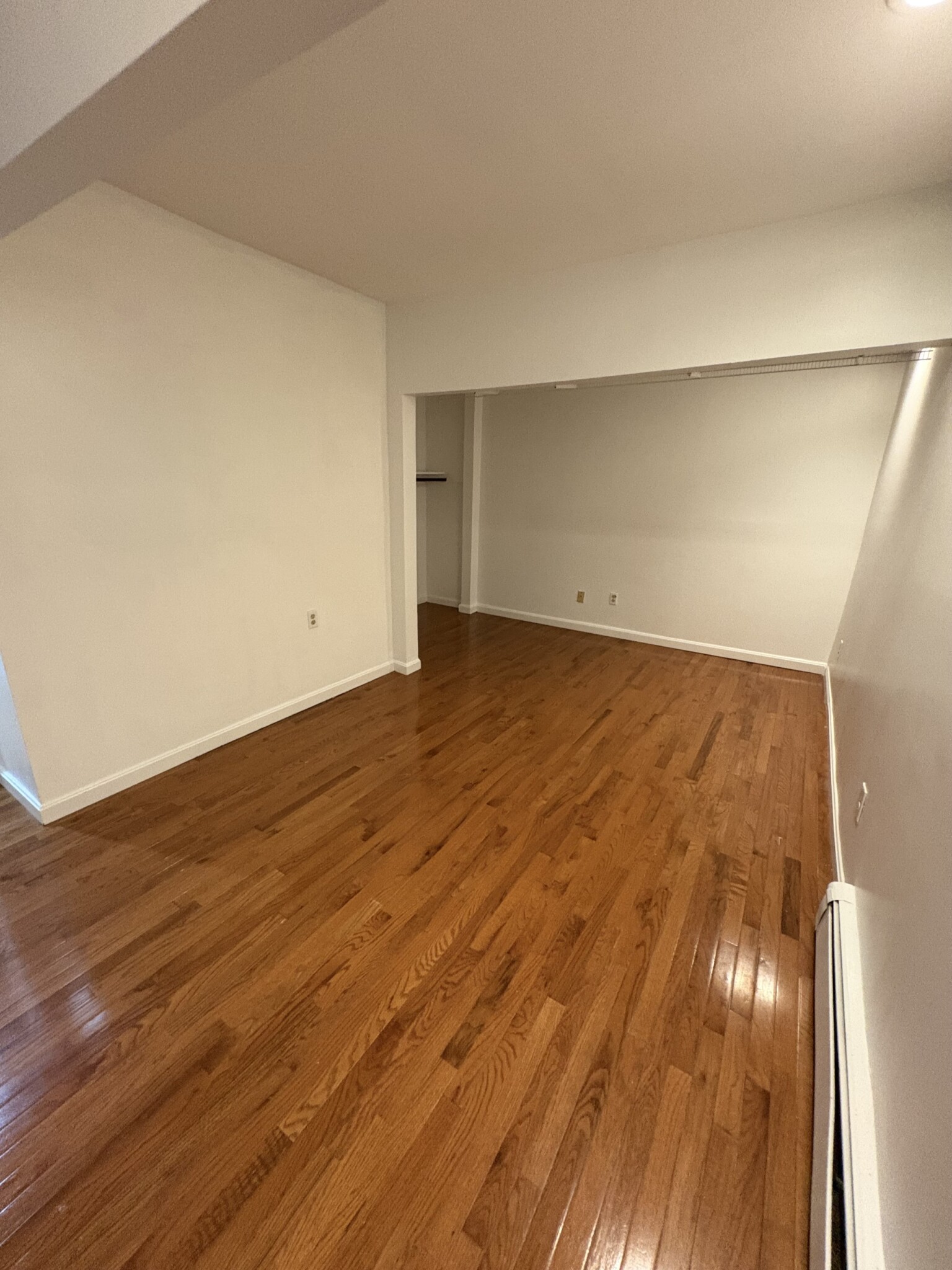 390 Riverway, Mission Hill