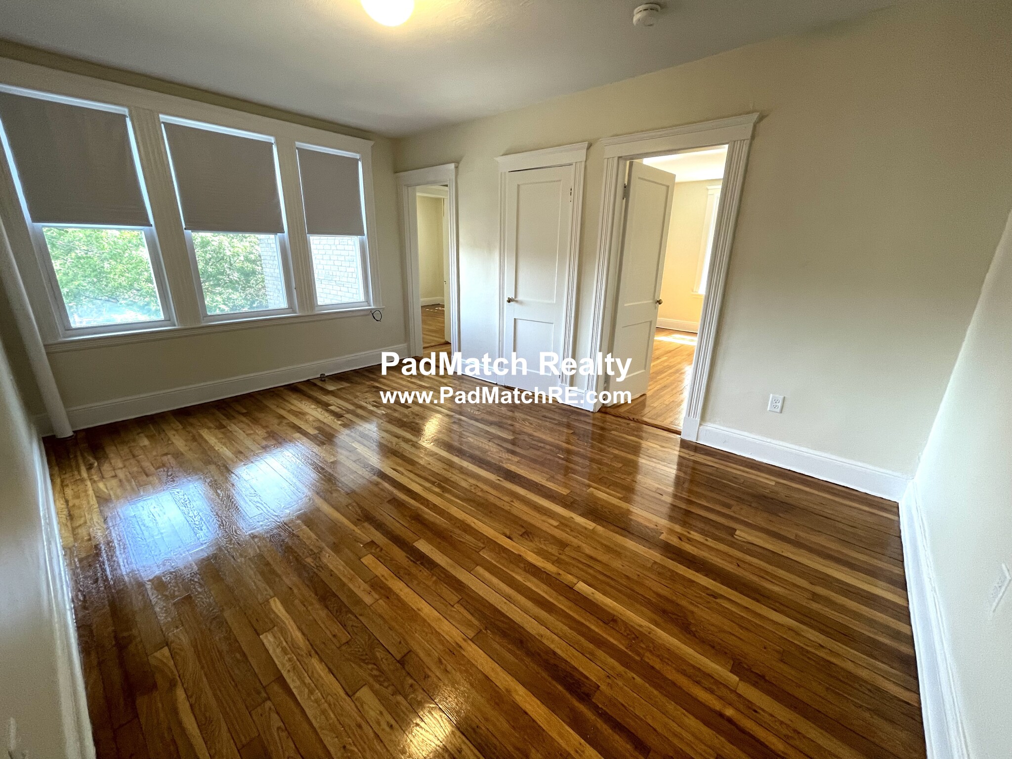 1626 Commonwealth Ave, Brighton