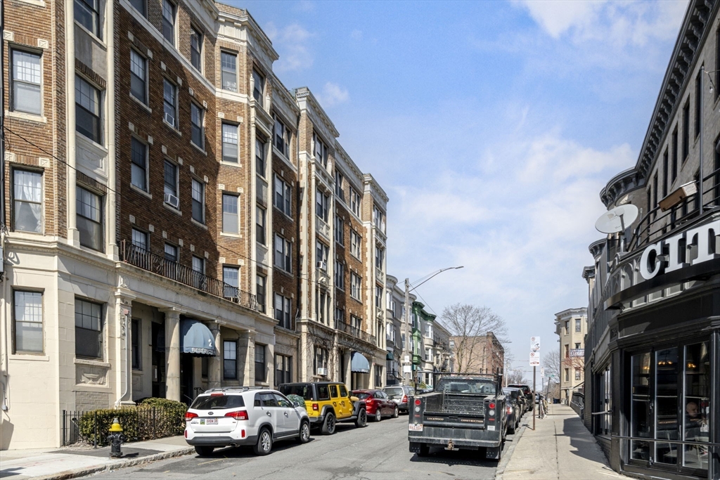 2 Sutherland Rd, Brighton