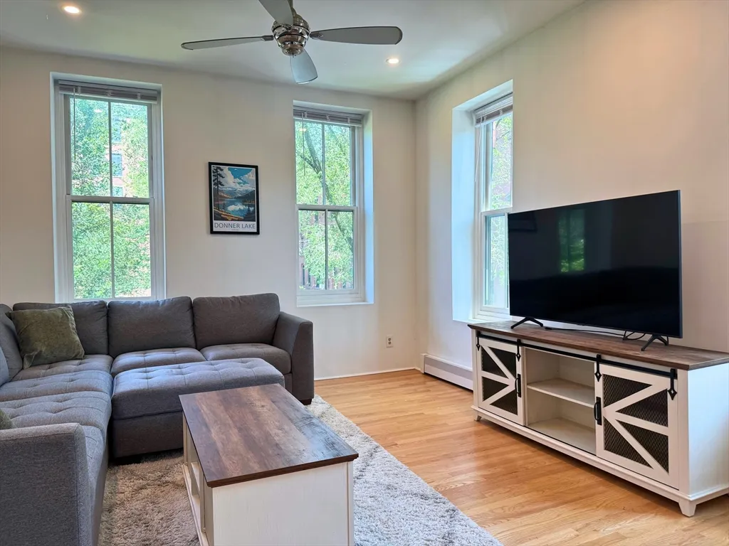 30 Concord Pl, South End