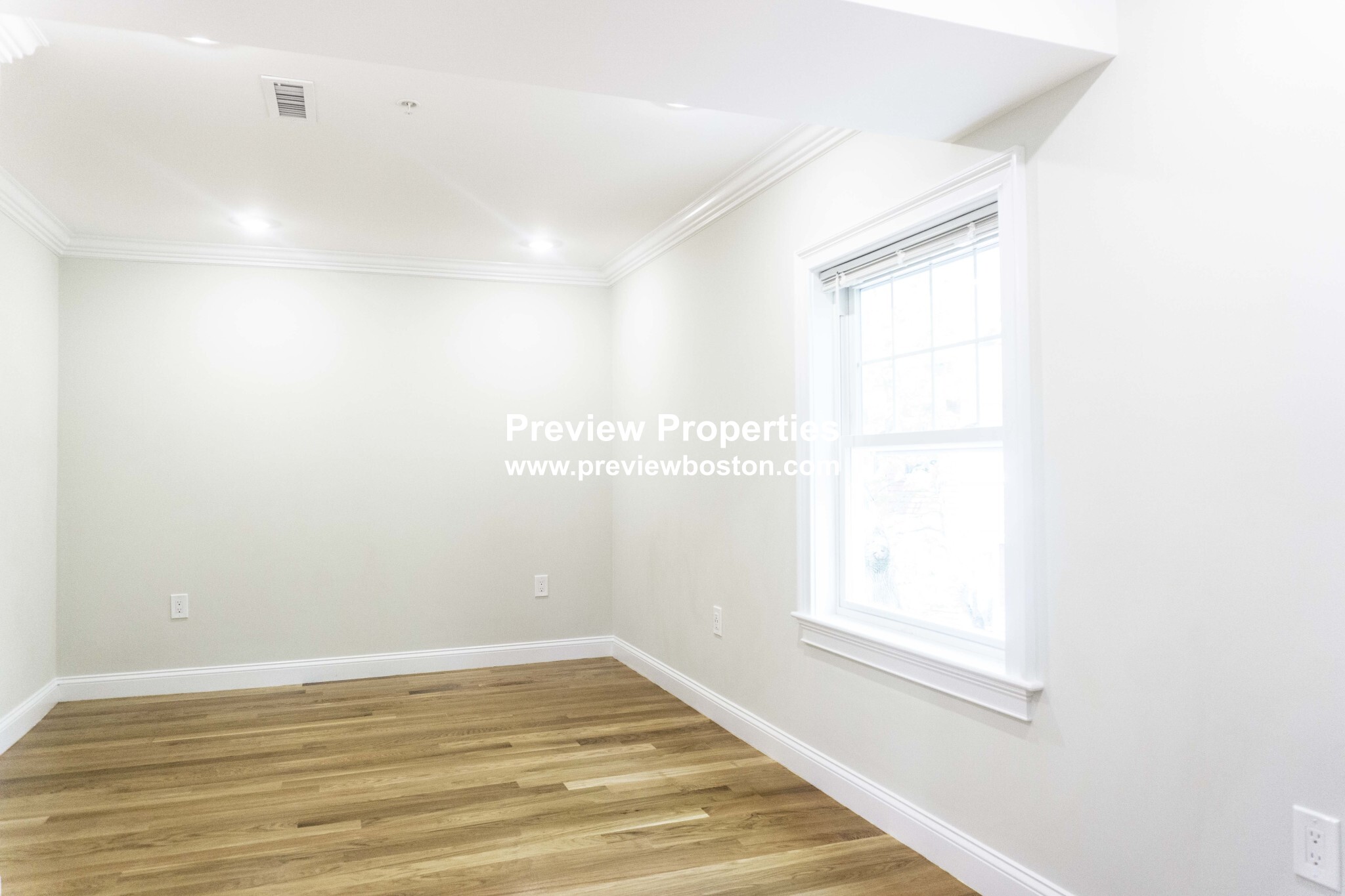 62 Gordon St, Allston