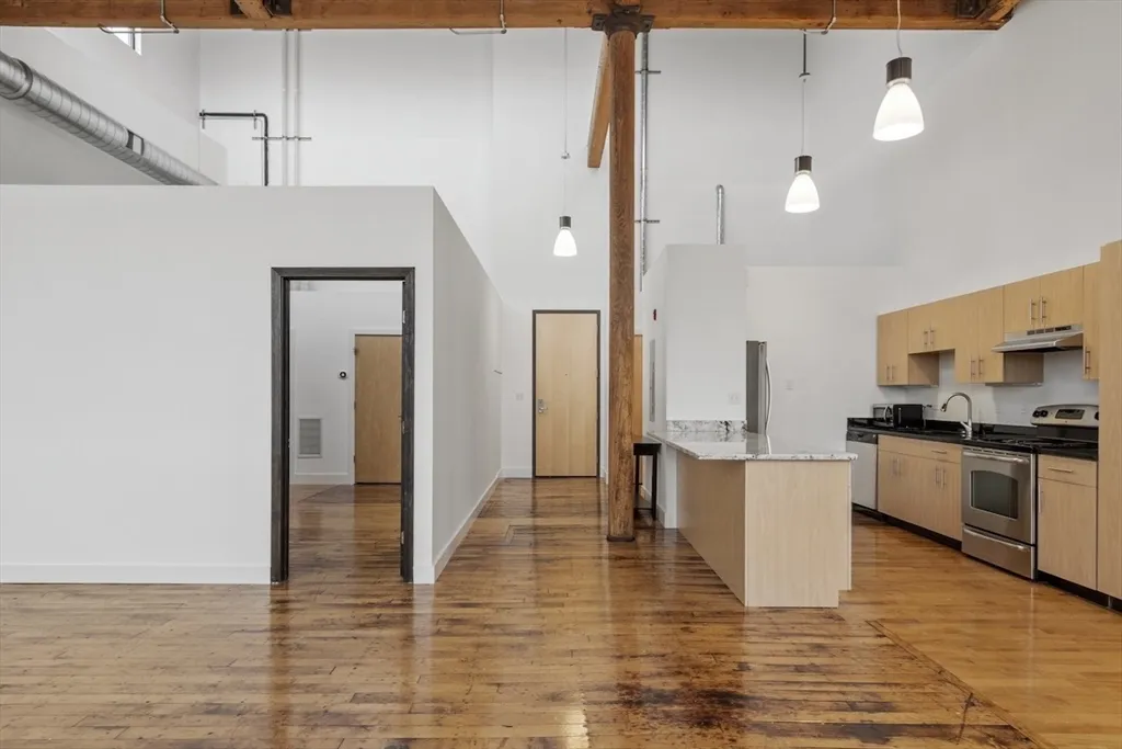 1 Westinghouse Plaza, Hyde Park