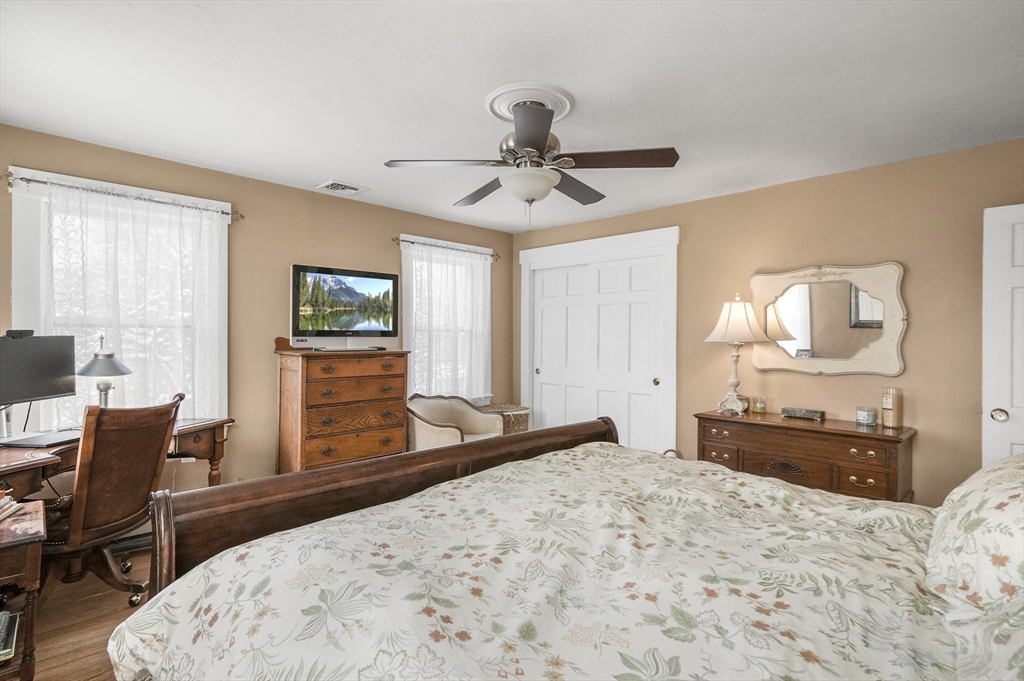 209 Curve St, Millis