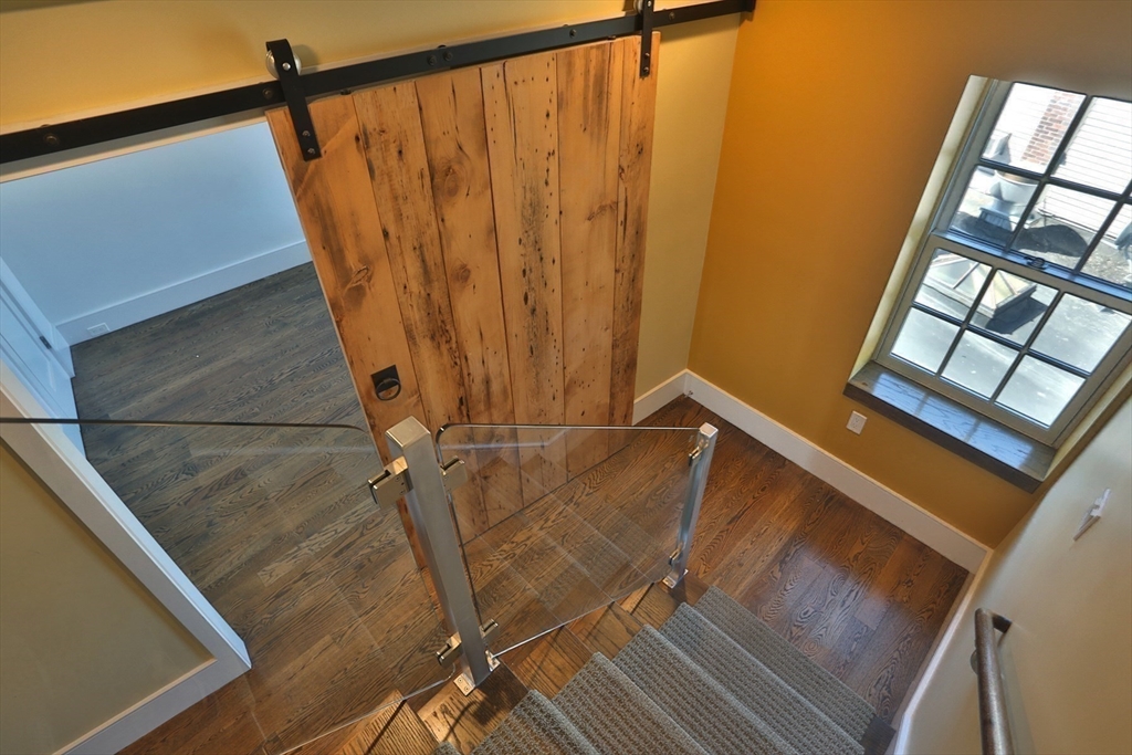 54 State, Newburyport