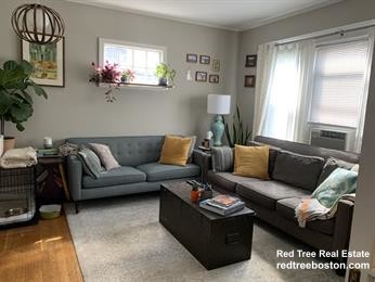 12 Saint Peter St, Jamaica Plain