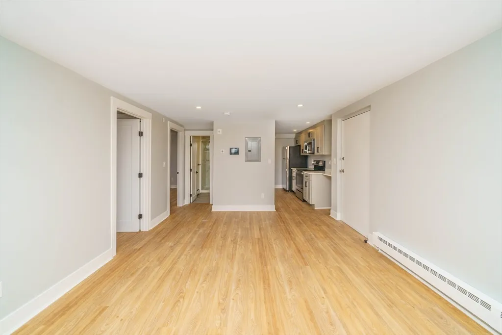 132 Sherman St, Neighborhood Nine