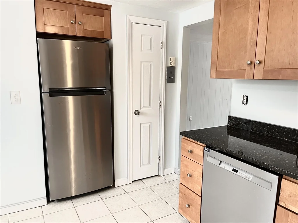 2 Tideview Path, Manomet