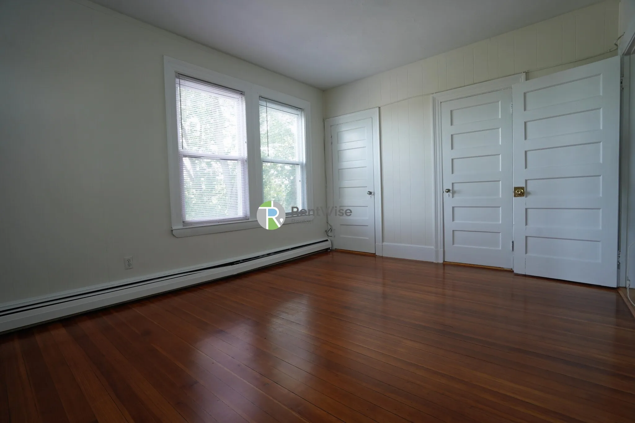 1 Ashford Ct, Allston