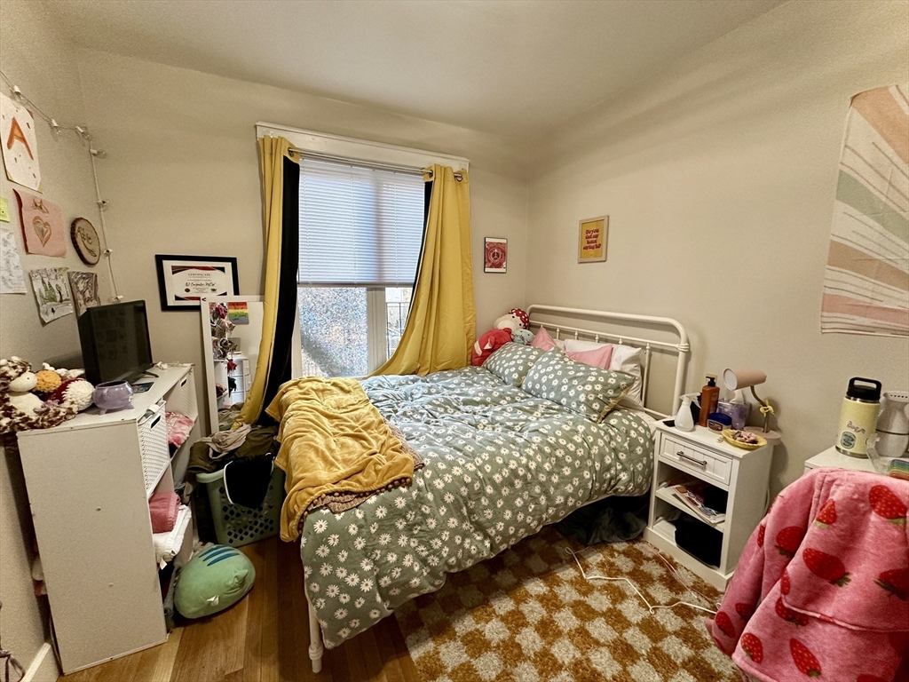4 Chesterton St, Boston