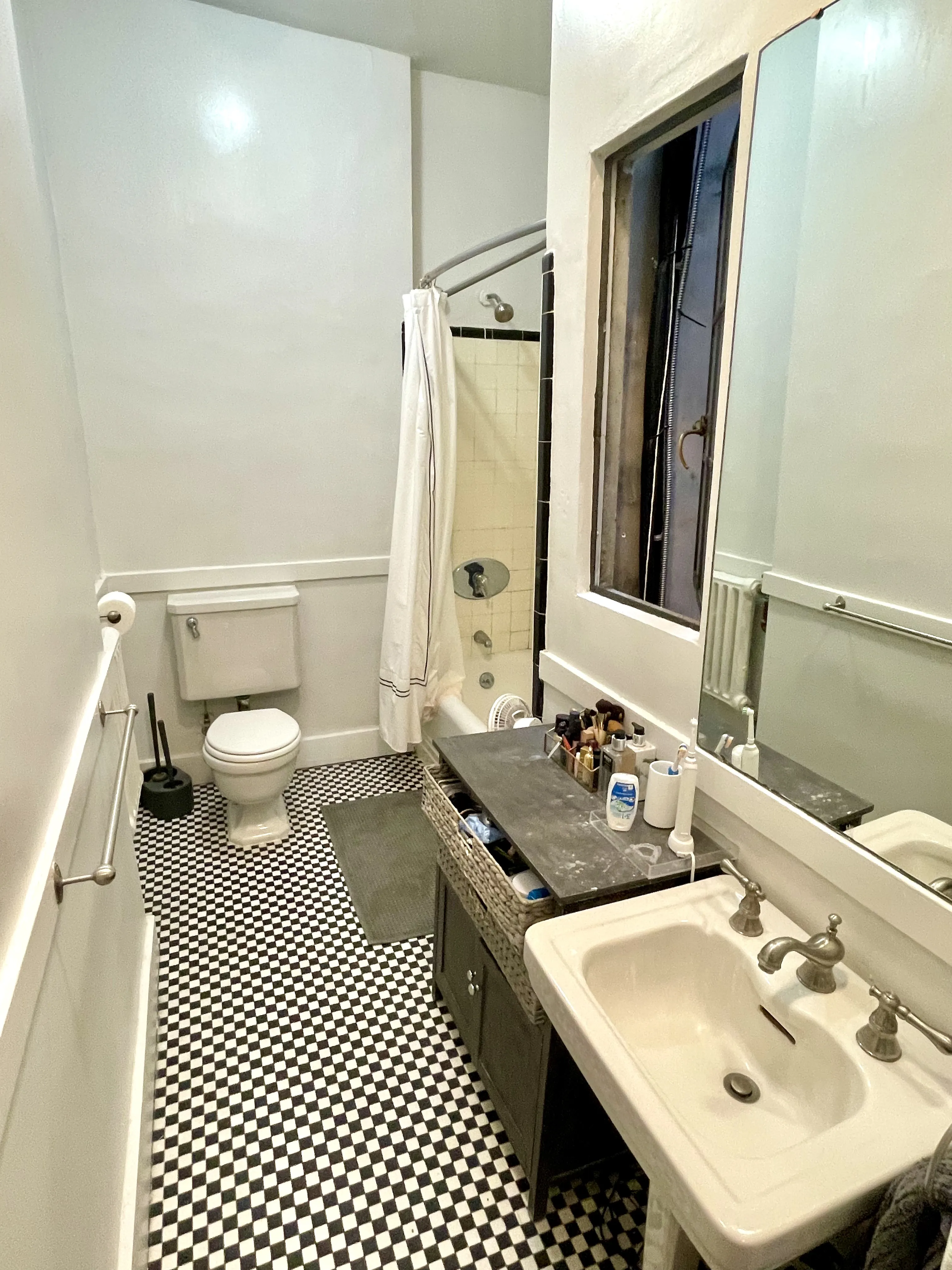 140 Marlborough St, Back Bay