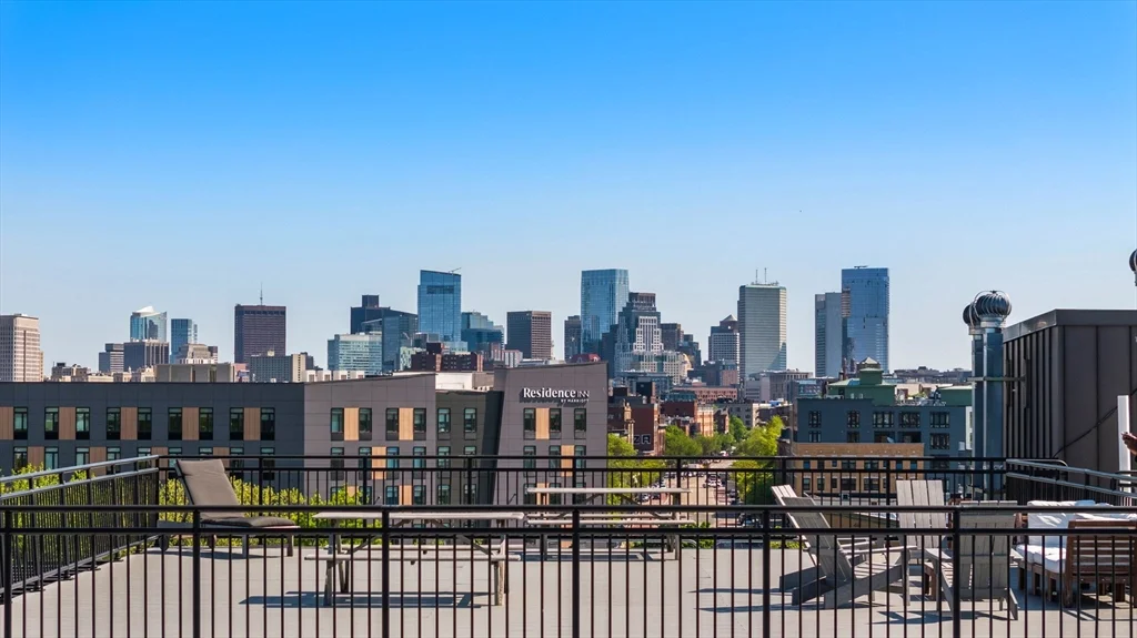 10 Williams St, Roxbury