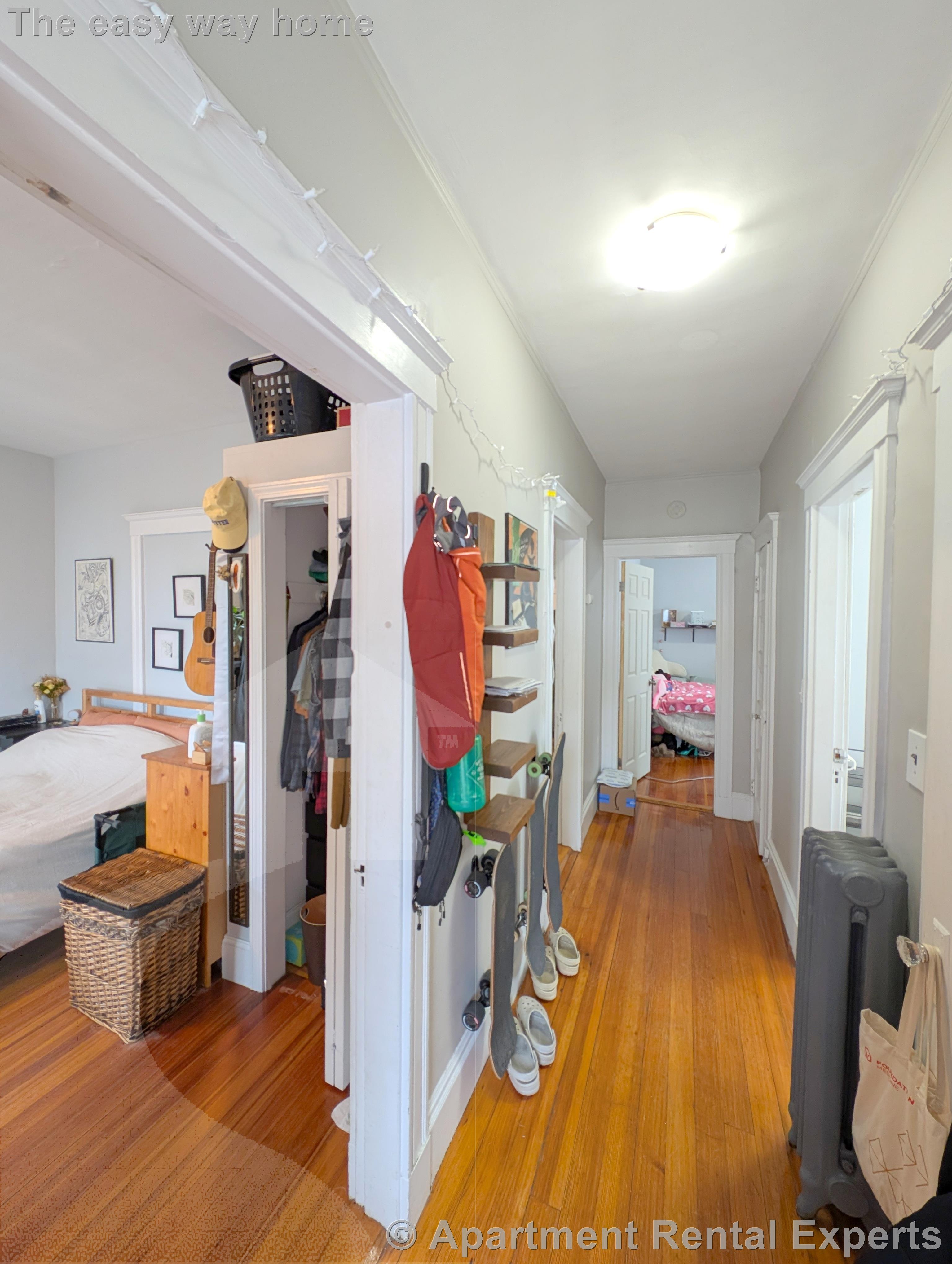 41 Belknap St, Teele Square