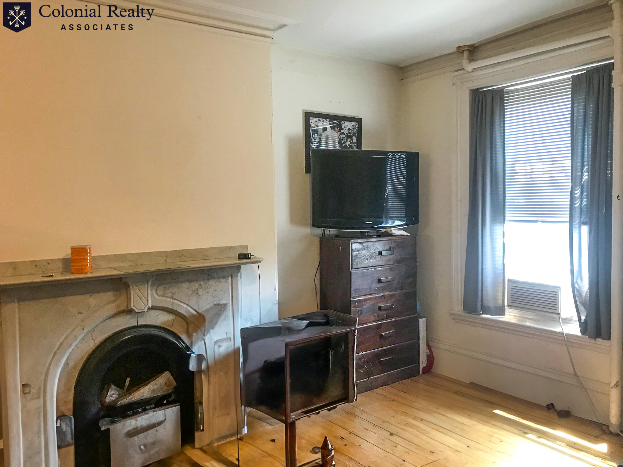 92 Charles St, Beacon Hill