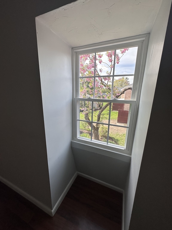 107 Erin Rd, Stoughton