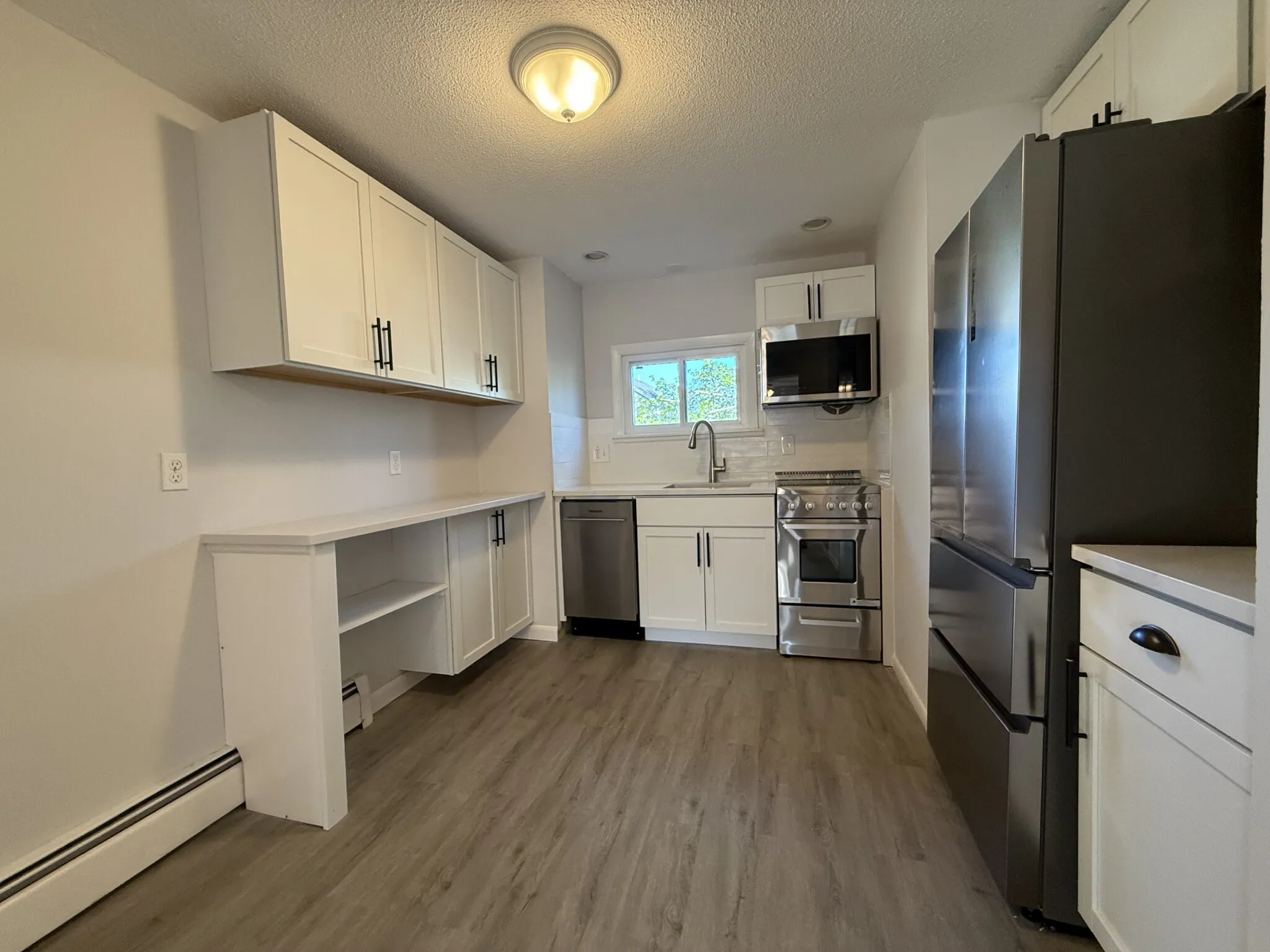 8 Friend St, South Side