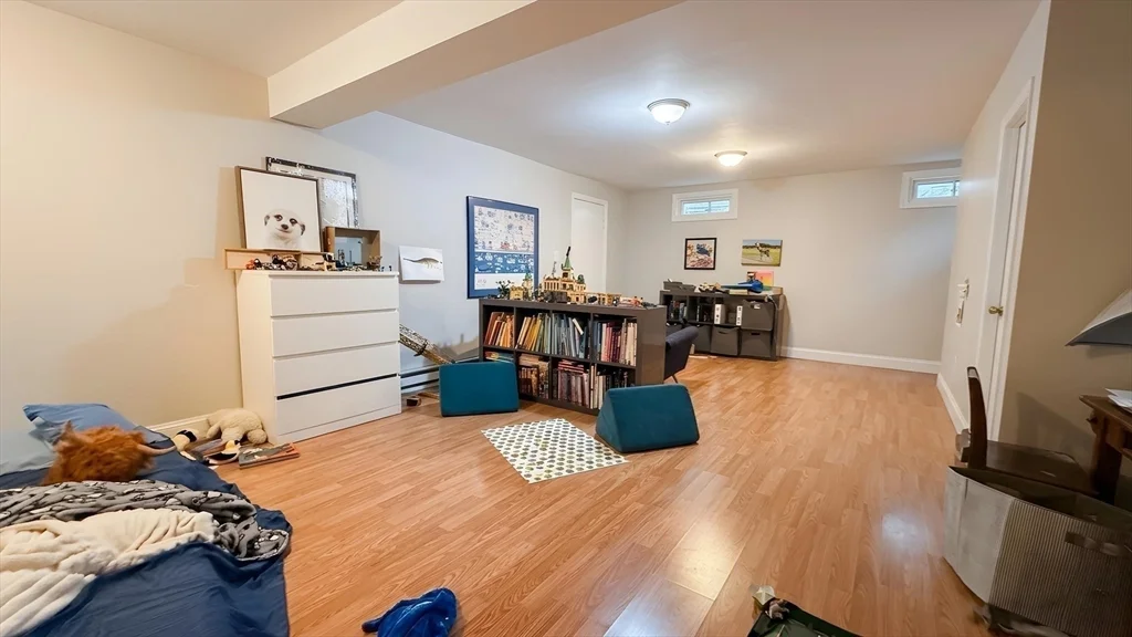 27 Noble St, West Newton