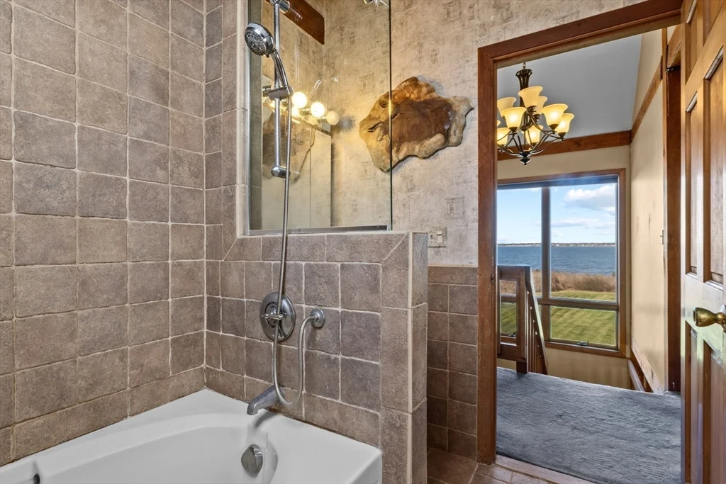 2 Windward Way, Sconticut Neck