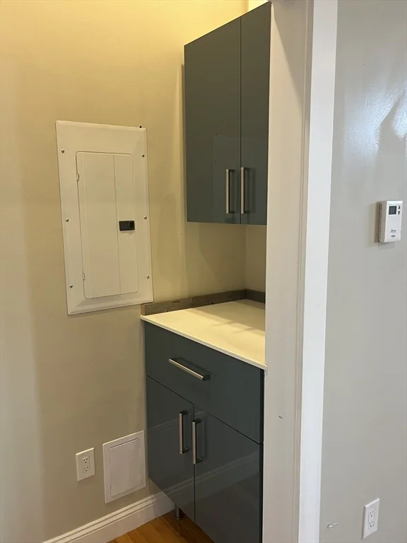 573 Shirley St, Winthrop