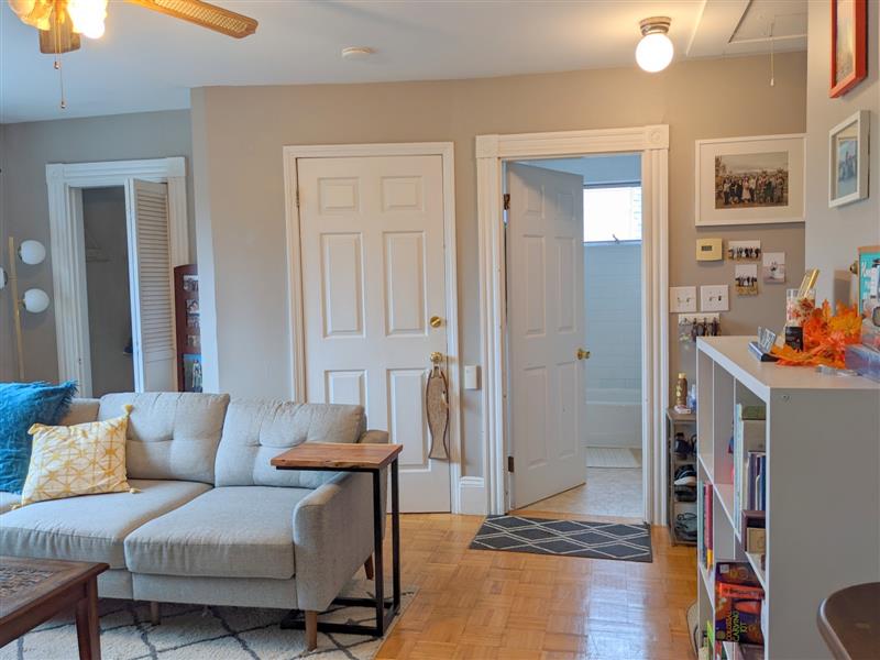 191 Summer St, Spring Hill