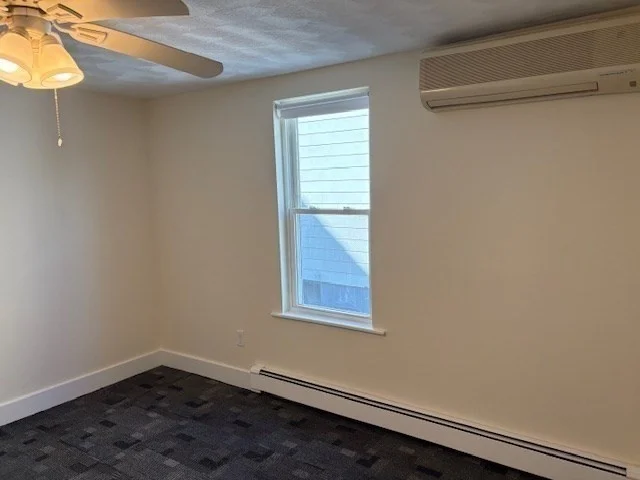 28 Lewis St, Everett