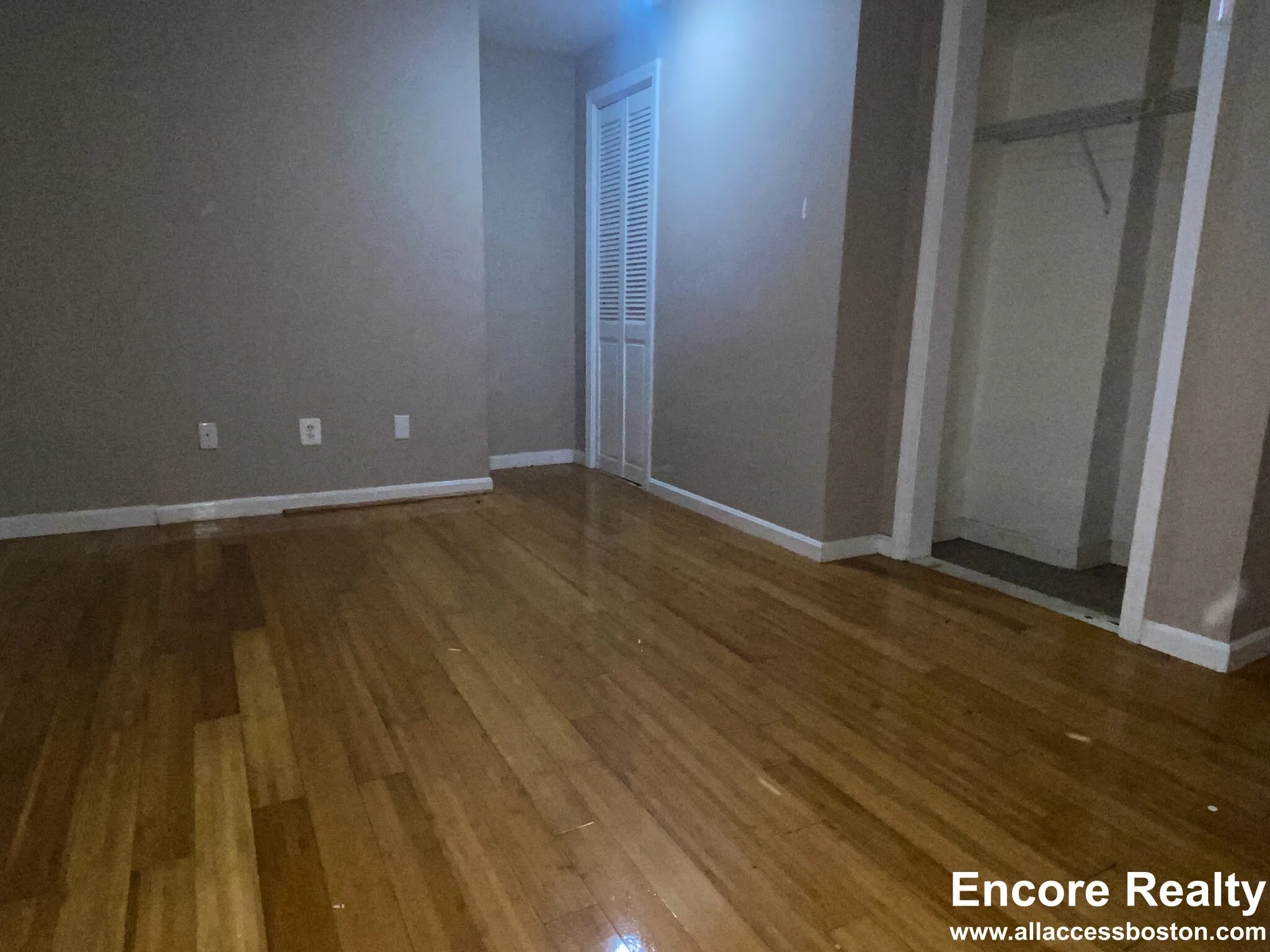 1 Parker Hill Ter, Mission Hill