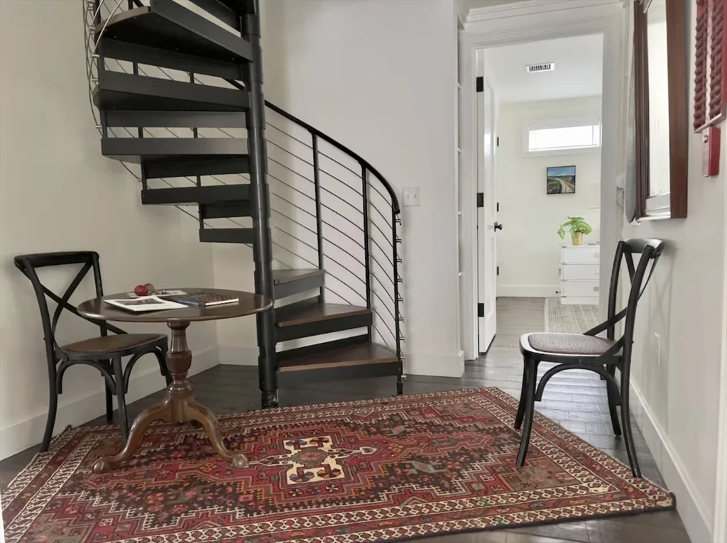 25 Broad St, Nantucket