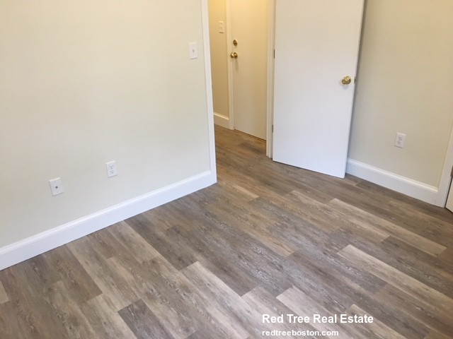 1375 Commonwealth Ave, Allston