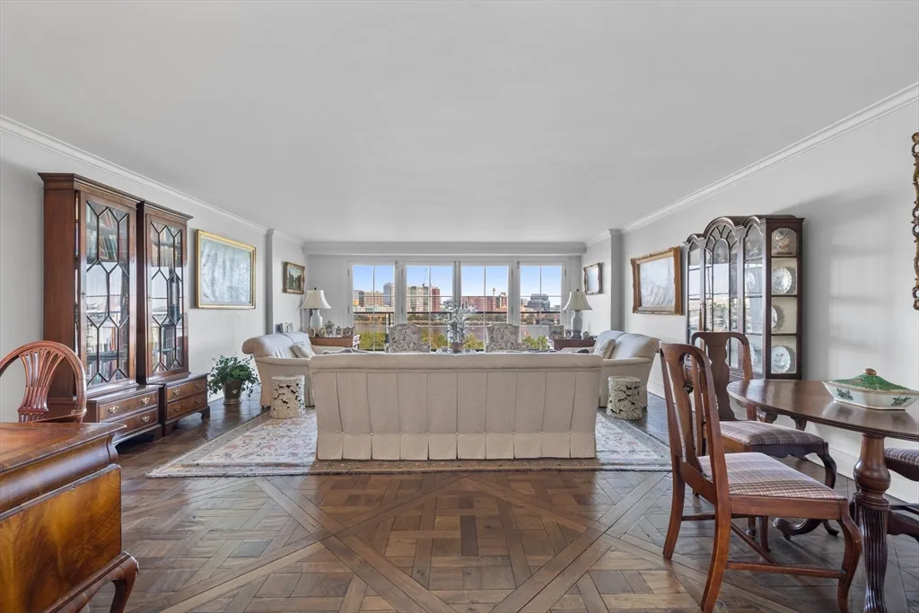 180 Beacon St, Back Bay