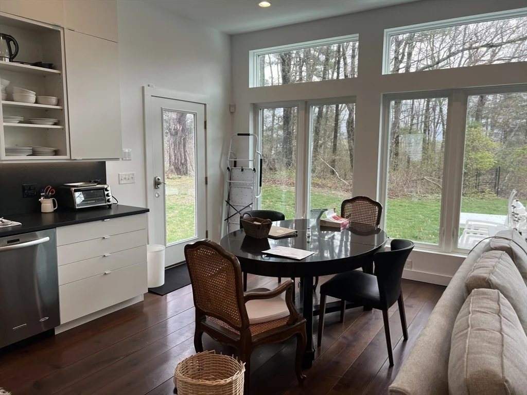 25 Sturges Rd, Massapoag Lake