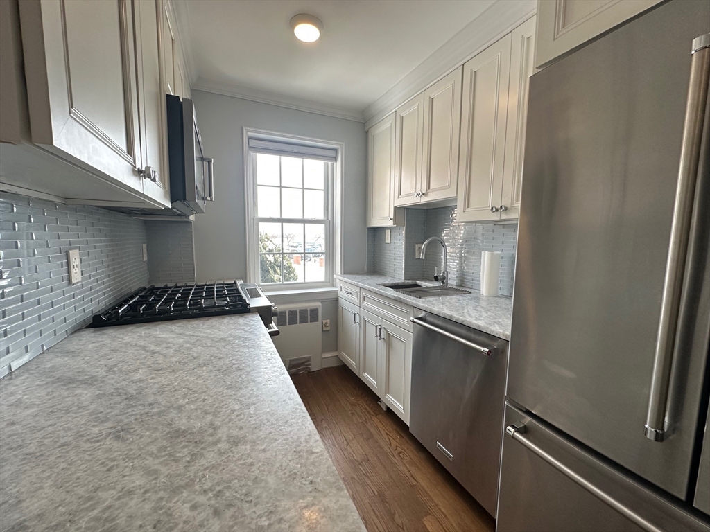 33 Lennon Ct, South Boston