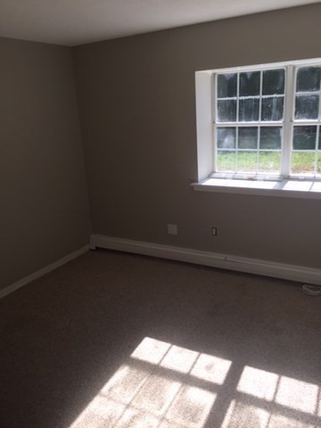 4 Chapel Hill Dr, Plymouth