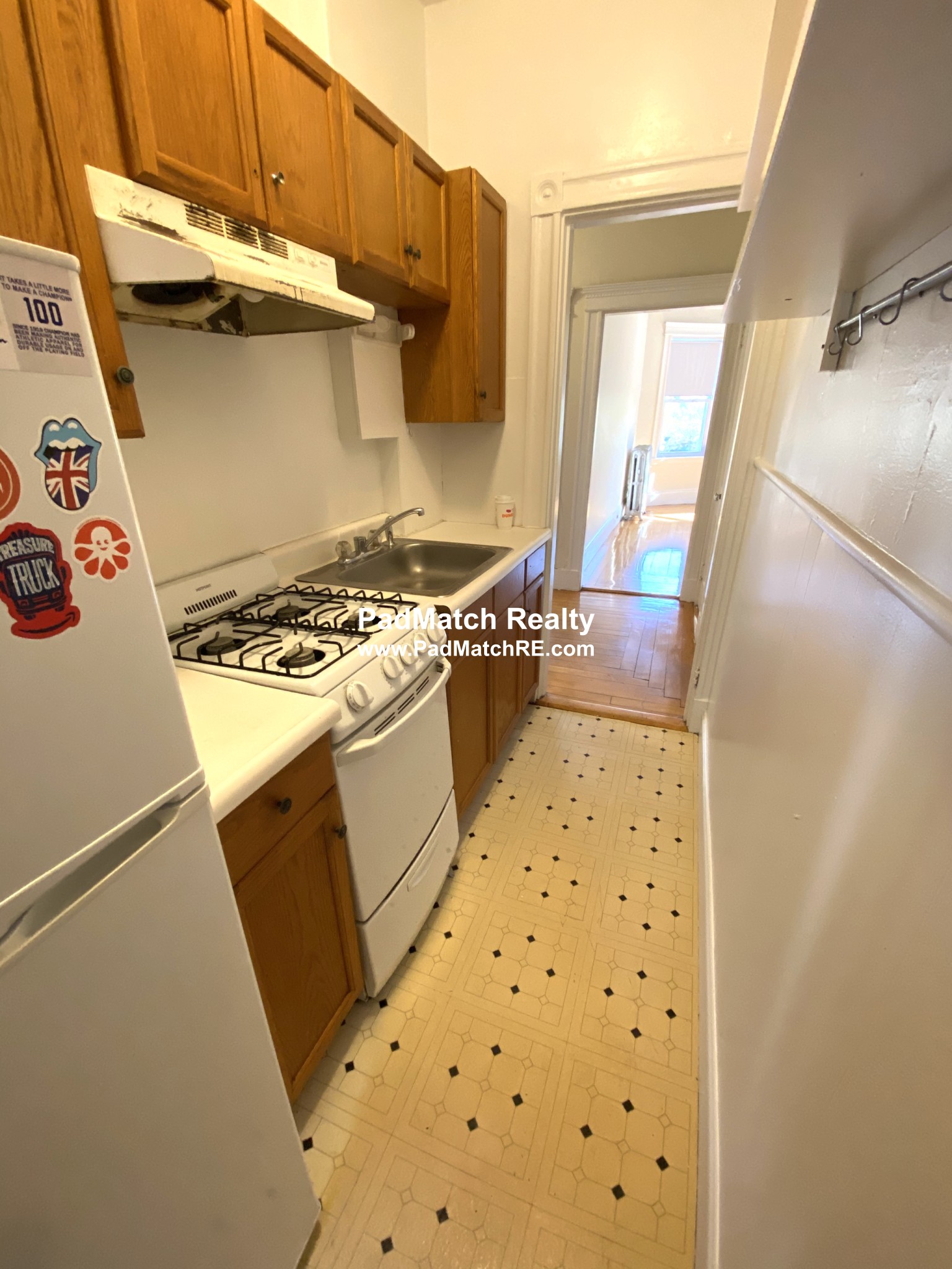 1822 Beacon St, Brookline