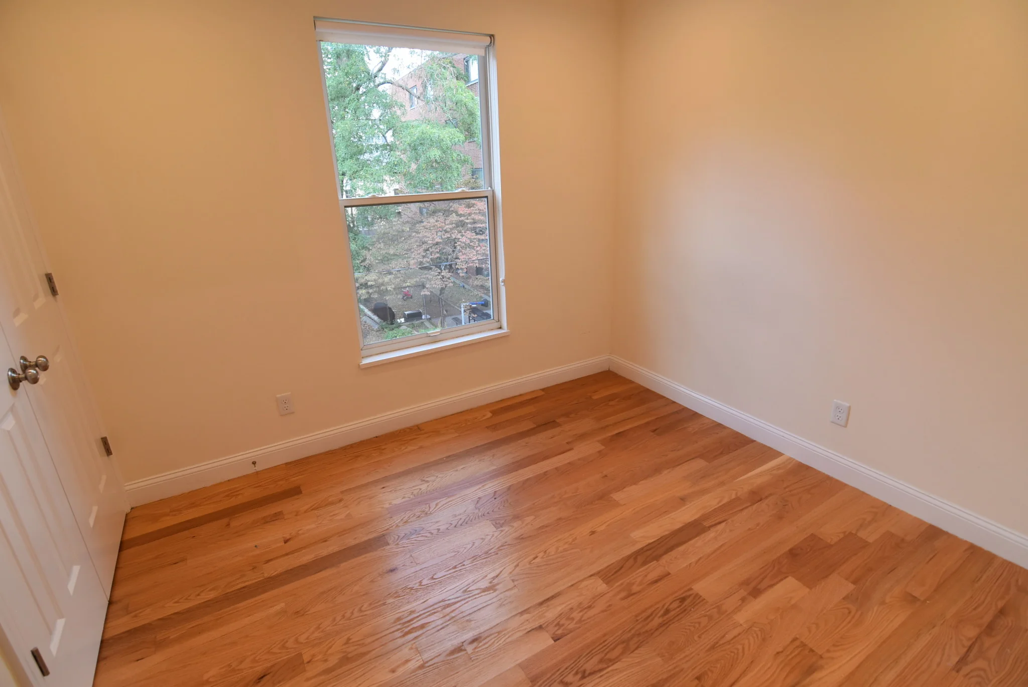 379 Harvard St, Mid Cambridge