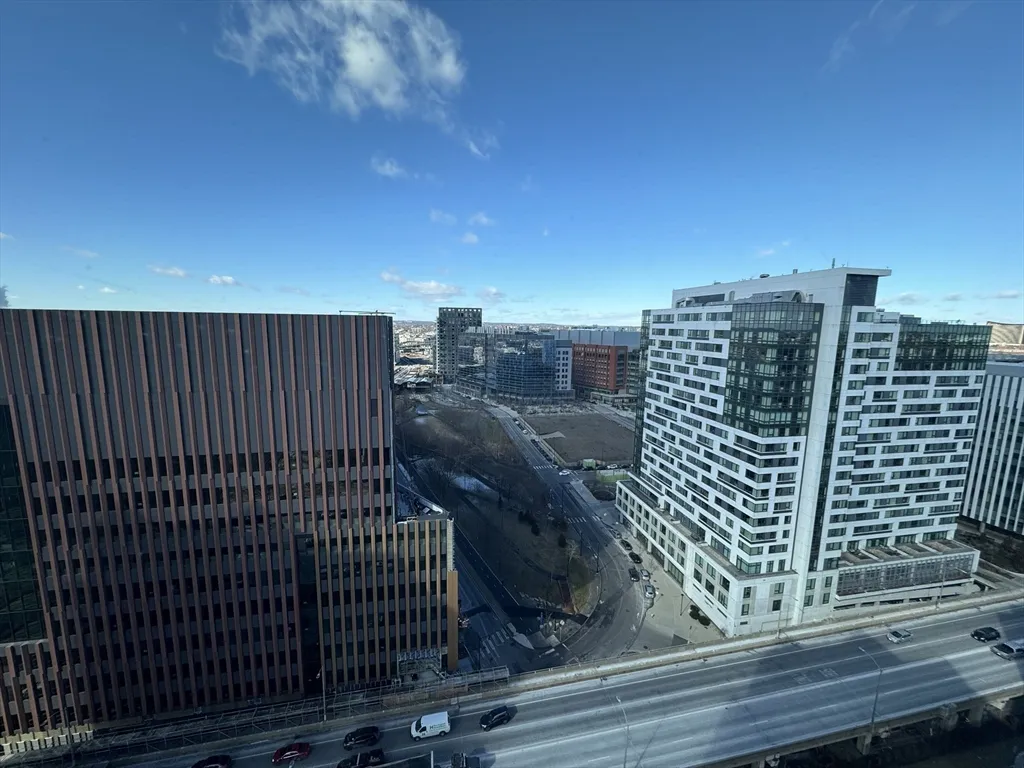 10 Museum Way, East Cambridge