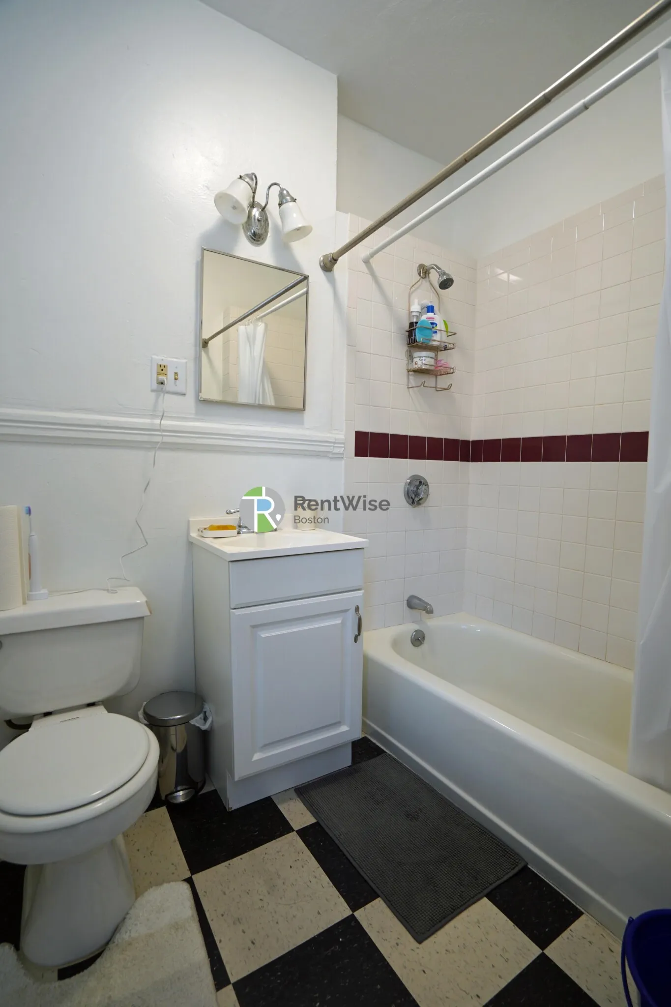 74 Brainerd Rd, Allston