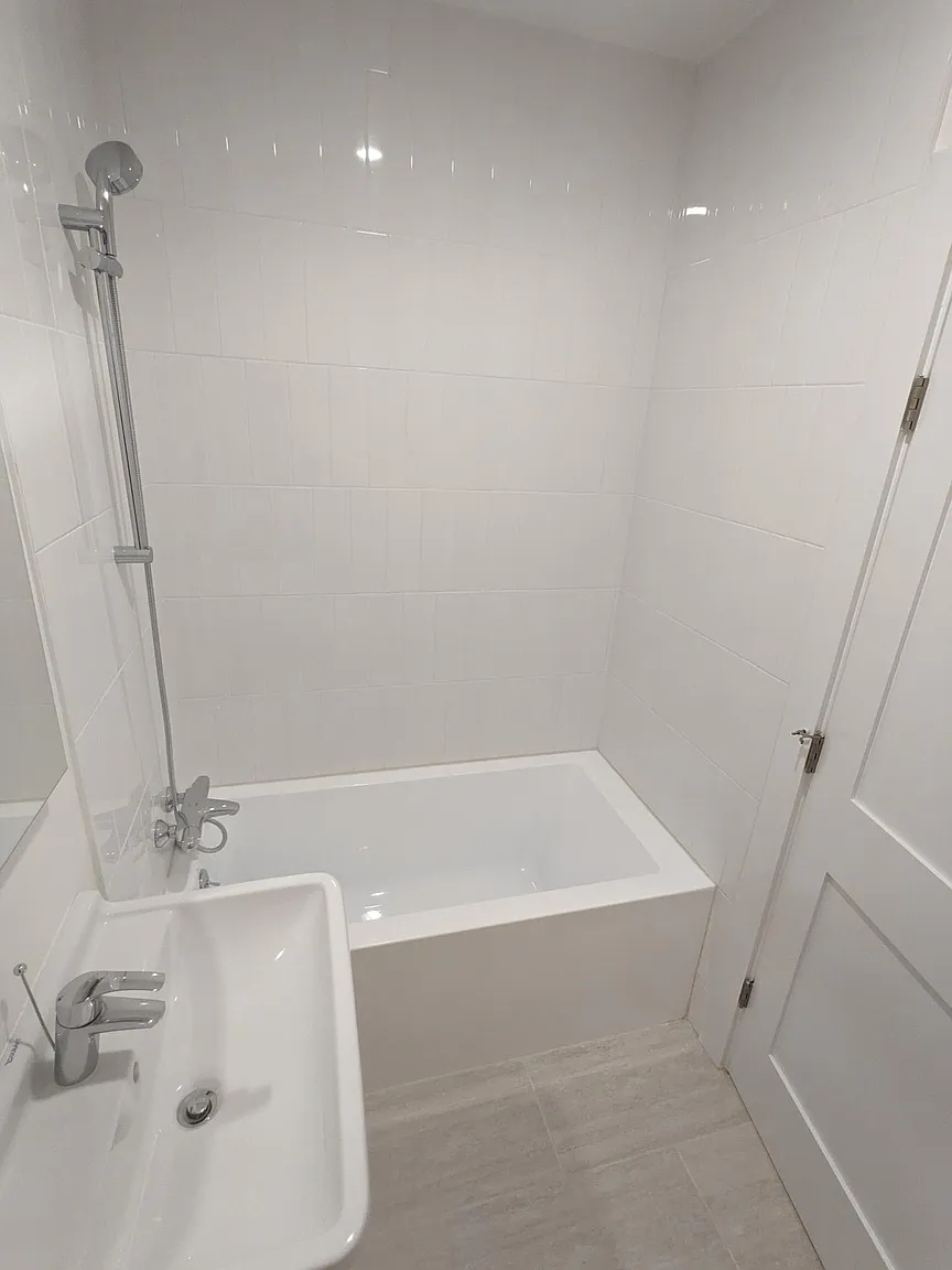 14 Myrtle Ave, Mid-Cambridge