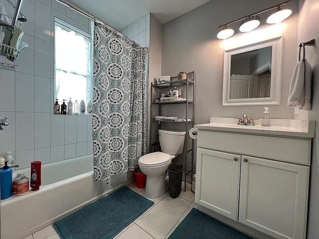 89 Wachusett, Jamaica Plain