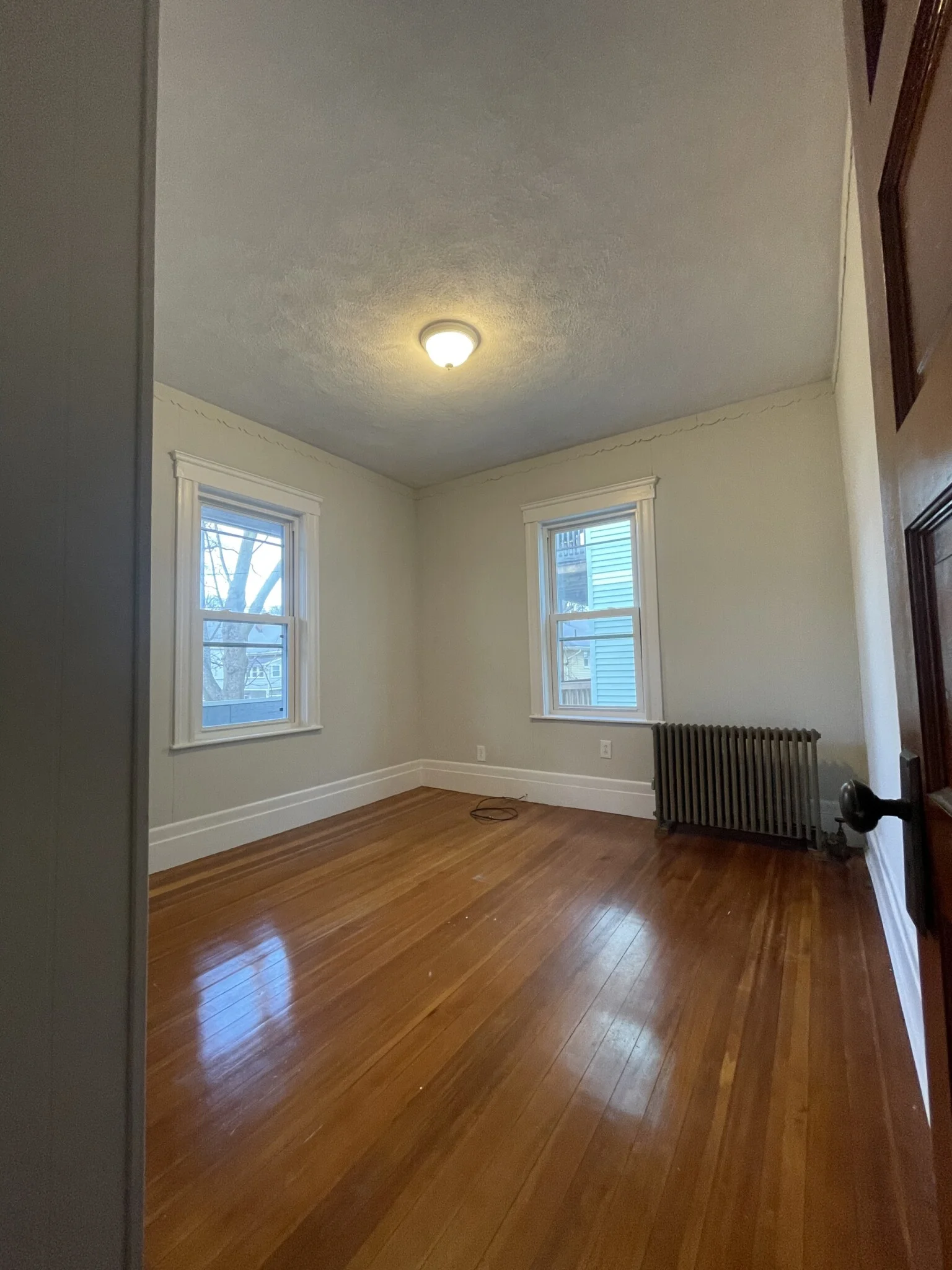 50 Lambert St, Medford