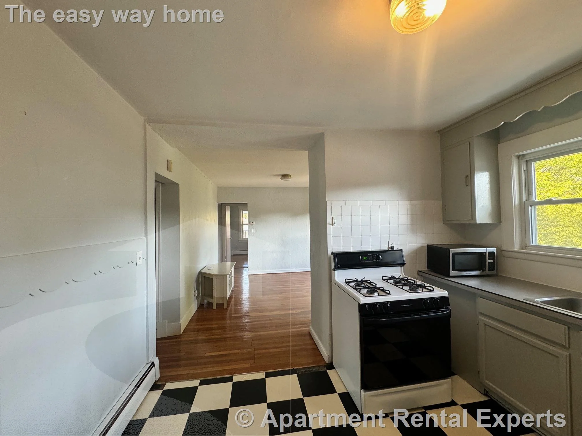 879 Broadway, Davis Square