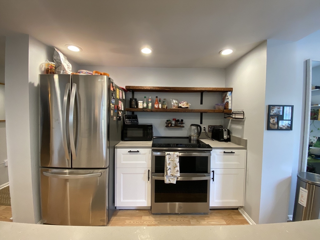 165 Cottage St, Chelsea