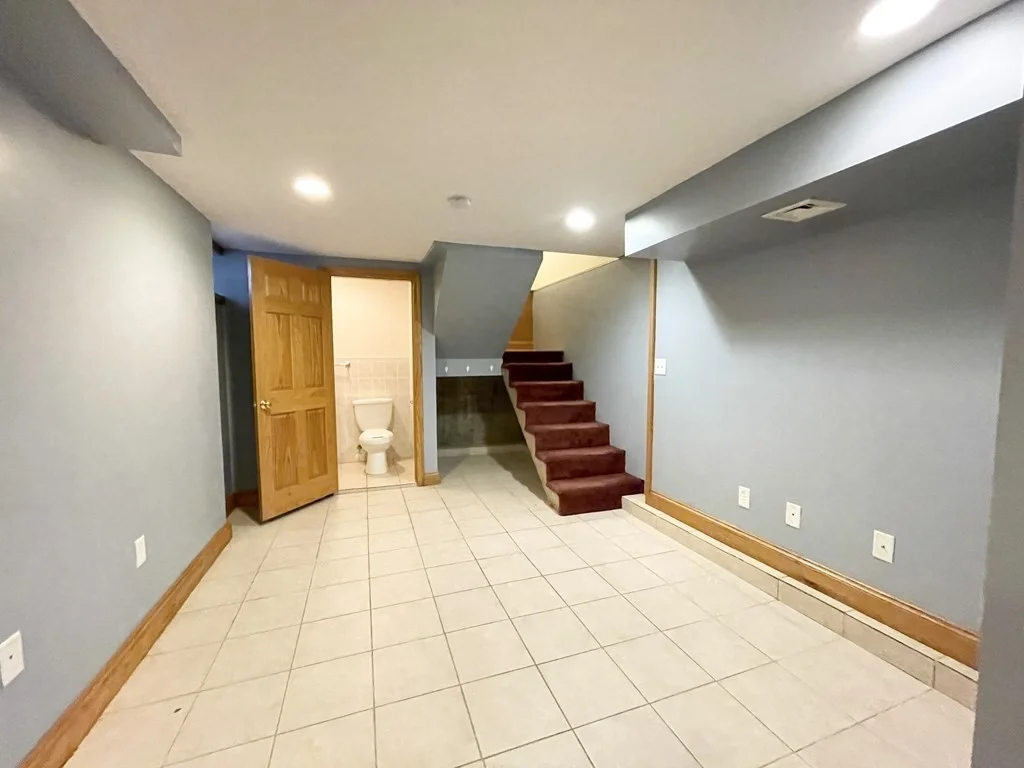 241 West 3rd St, South Boston