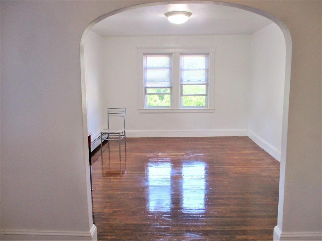 103 Faxon St, Nonantum